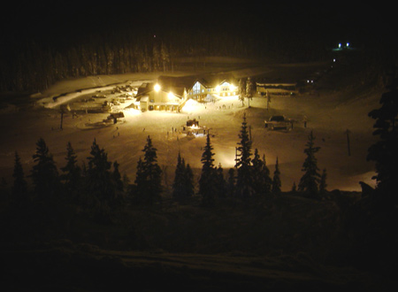 Hoodoo Lodge - December 31, 2003